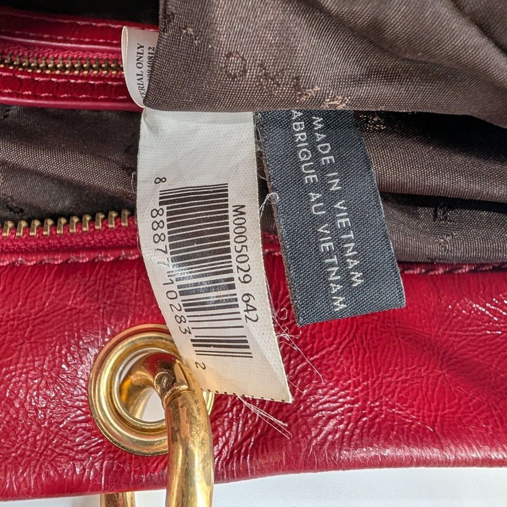 Marc by Marc Jacobs Red Patent Leather Tote Crossbody Bag Gold Hardware - Picture 13 of 14